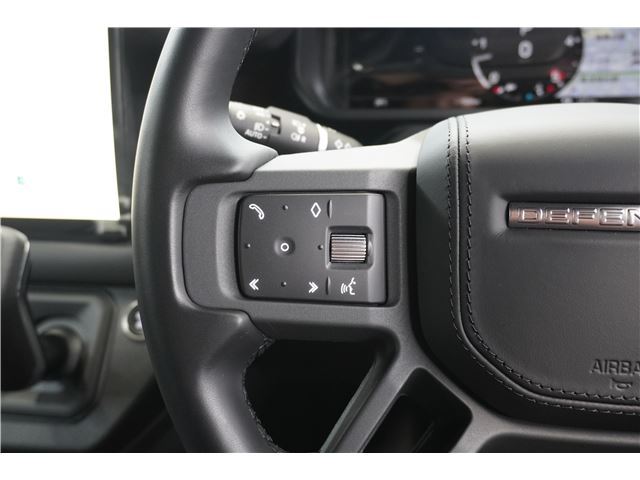 صورة مصغرة 14 لـ 2023 LAND Rover DEFENDER