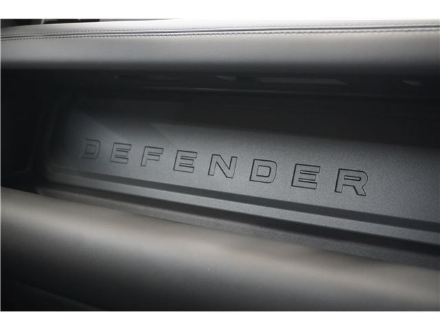 صورة مصغرة 39 لـ 2023 LAND Rover DEFENDER