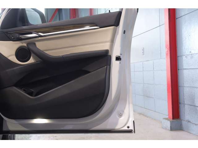 صورة مصغرة 40 لـ 2017 BMW X1
