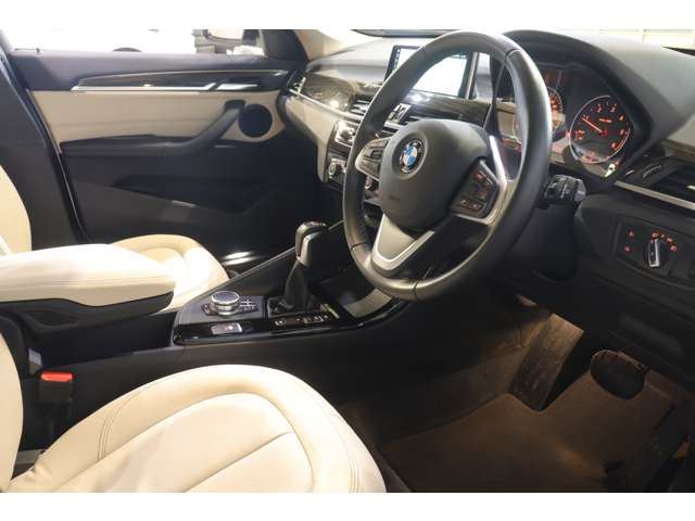 2017 BMW X1 photo 7