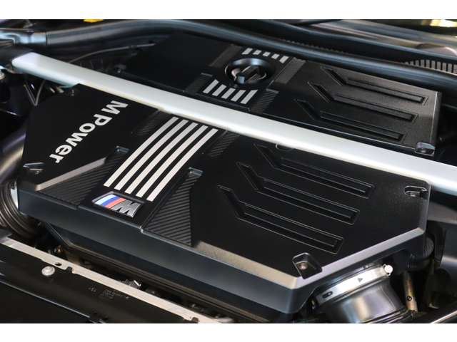 2021 BMW X4 M — миниатюра 18