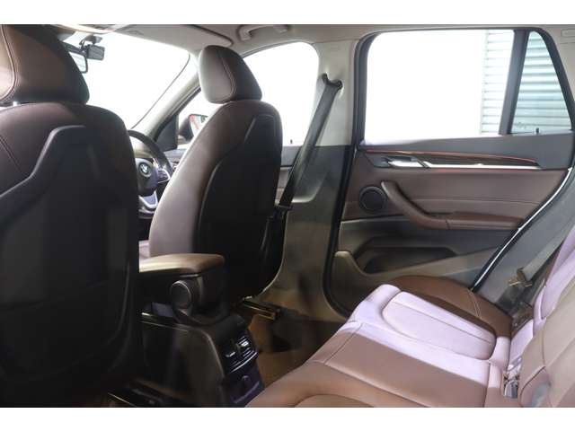 صورة مصغرة 30 لـ 2017 BMW X1