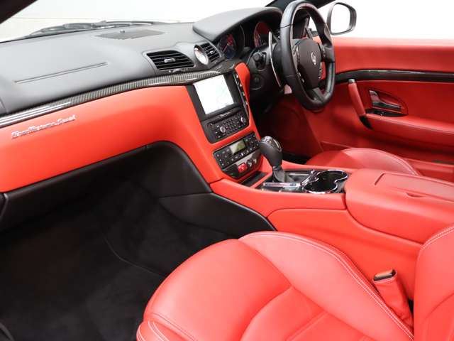 2016 Maserati GRAN TURISMO 缩略图 16