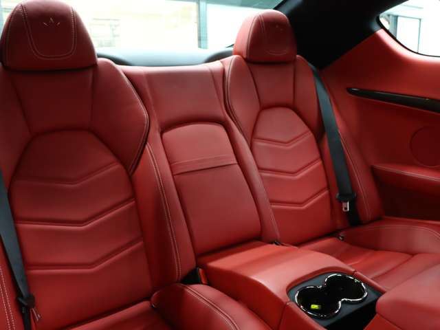 2016 Maserati GRAN TURISMO 缩略图 20