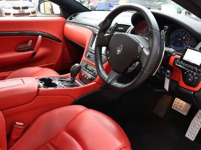 2016 Maserati GRAN TURISMO 缩略图 4