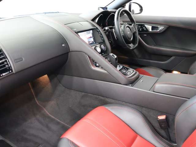 صورة مصغرة 16 لـ 2015 Jaguar F-TYPE