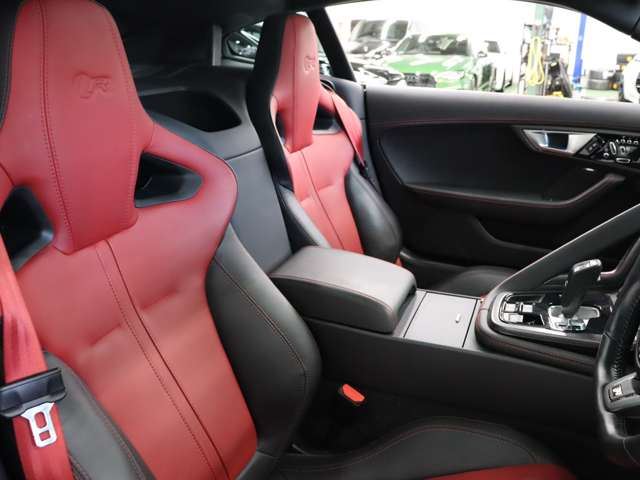 صورة مصغرة 18 لـ 2015 Jaguar F-TYPE