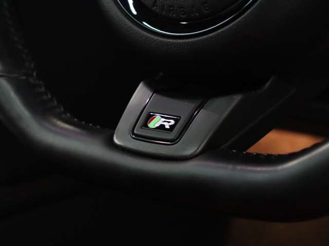 صورة مصغرة 21 لـ 2015 Jaguar F-TYPE