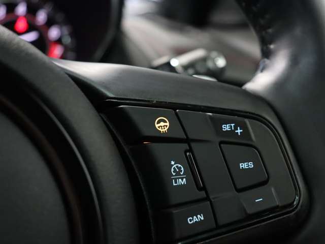 صورة مصغرة 44 لـ 2015 Jaguar F-TYPE