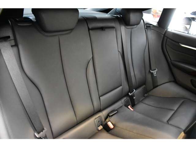 صورة مصغرة 38 لـ 2014 BMW 4 SERIES GRAN COUPE