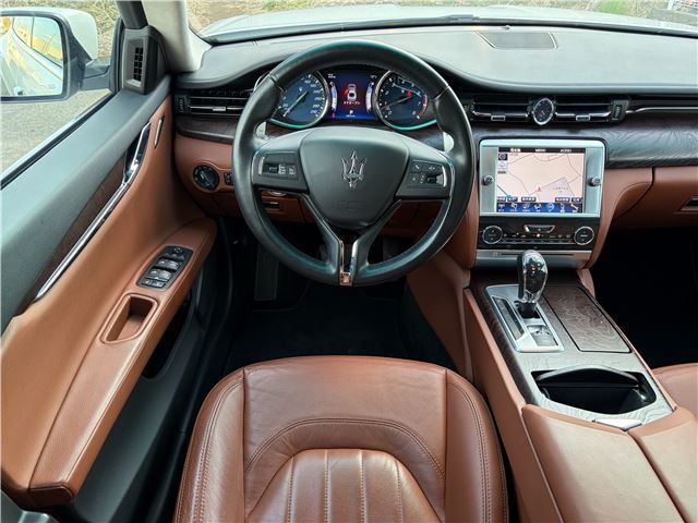 صورة مصغرة 21 لـ 2014 Maserati QUATTROPORTE