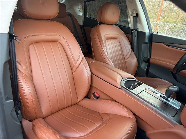 صورة مصغرة 23 لـ 2014 Maserati QUATTROPORTE