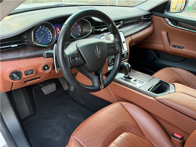 صورة مصغرة 28 لـ 2014 Maserati QUATTROPORTE