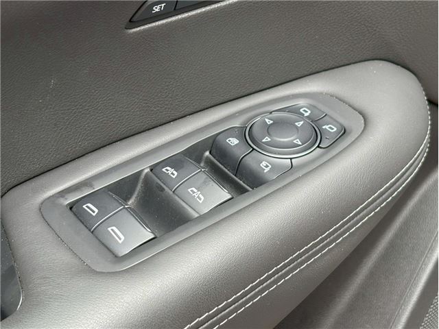2023 Cadillac XT6 — миниатюра 19