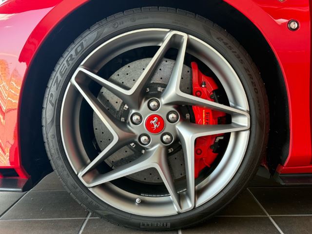 2020 Ferrari F8 TRIBUTO — миниатюра 37