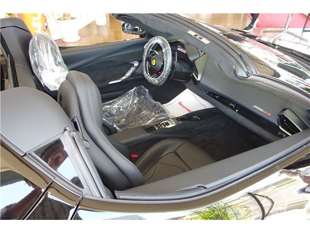 2025 Ferrari 296GTS — миниатюра 18