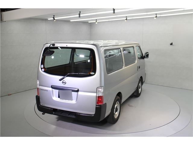 2003 Nissan CARAVAN 缩略图 12