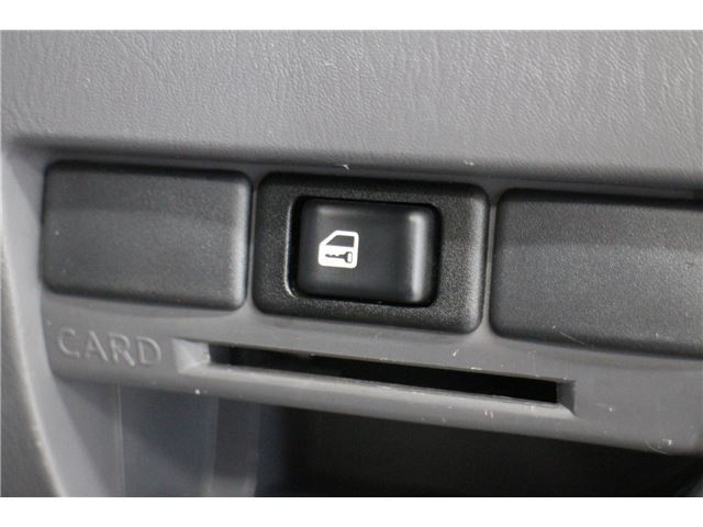 2003 Nissan CARAVAN 缩略图 19