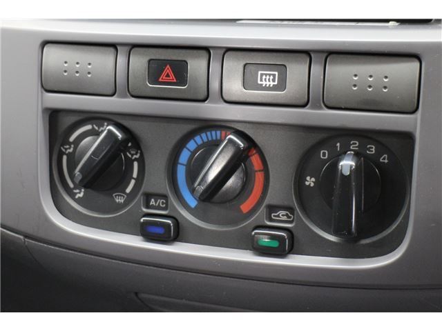 2003 Nissan CARAVAN 缩略图 21