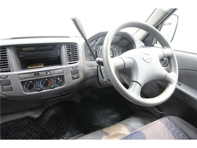 2003 Nissan CARAVAN 缩略图 35