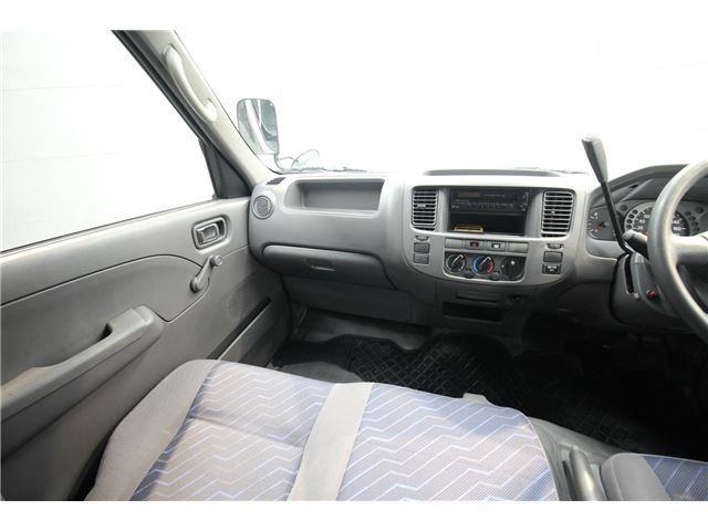 2003 Nissan CARAVAN 缩略图 40