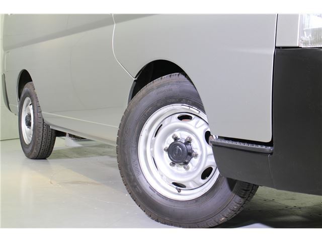 2003 Nissan CARAVAN 照片 7