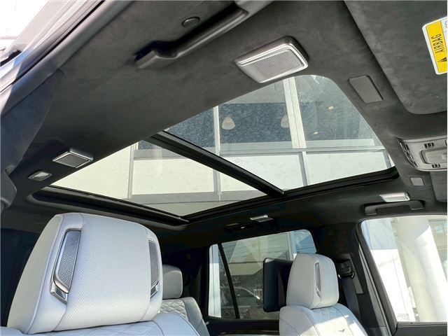 صورة مصغرة 14 لـ 2025 Cadillac ESCALADE