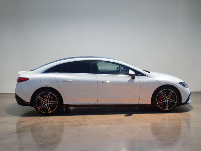 صورة مصغرة 15 لـ 2022 Mercedes-BENZ EQE AMG