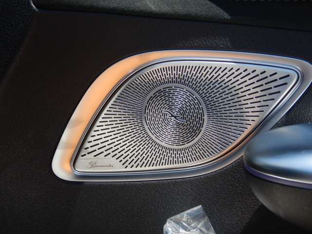صورة مصغرة 21 لـ 2022 Mercedes-BENZ EQE AMG