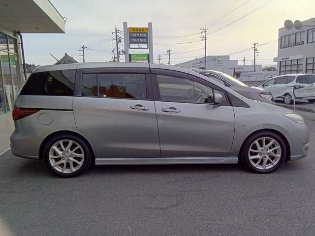 2011 Nissan LAFESTA — миниатюра 30