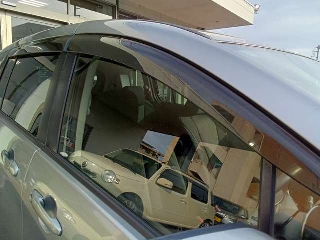 2011 Nissan LAFESTA — миниатюра 39
