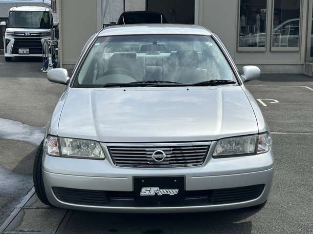 2003 Nissan SUNNY 照片 3