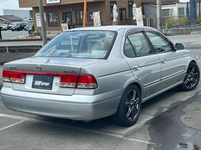2003 Nissan SUNNY 缩略图 16