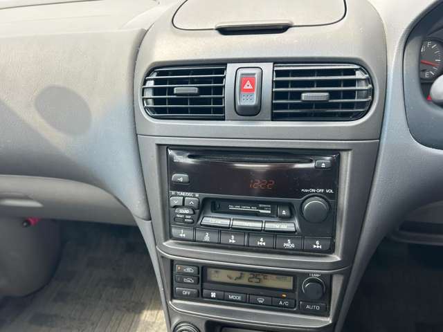 2003 Nissan SUNNY 缩略图 26