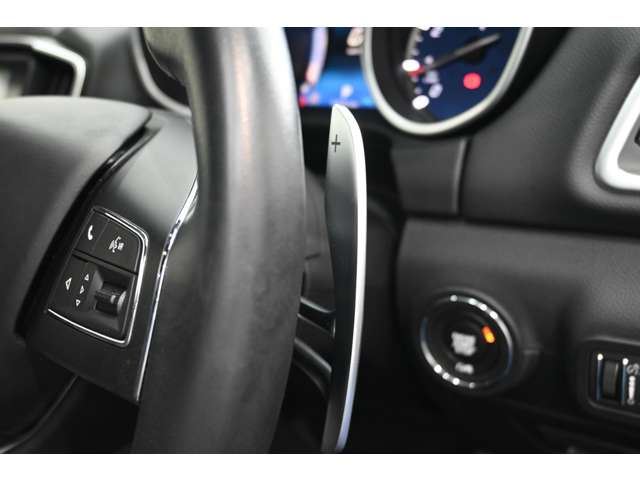 2017 Maserati GHIBLI — миниатюра 35