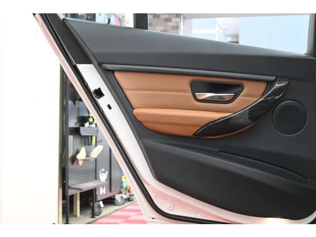 2015 BMW 3 SERIES — миниатюра 25