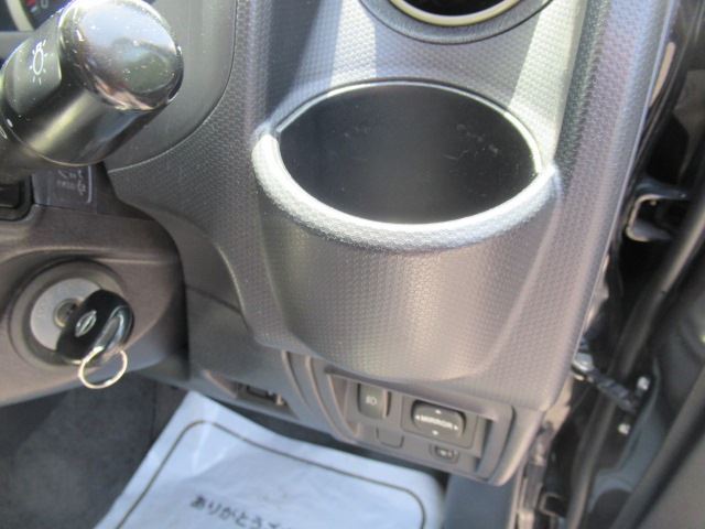 2009 Nissan KICKS — миниатюра 21