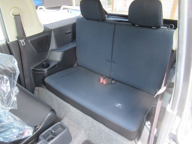 2009 Nissan KICKS — миниатюра 34