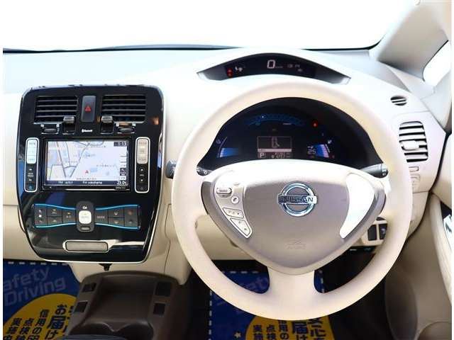 صورة مصغرة 10 لـ 2011 Nissan LEAF