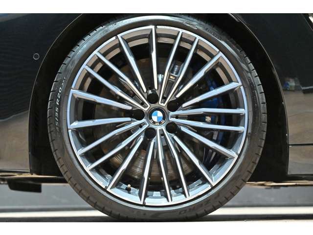 صورة مصغرة 15 لـ 2021 BMW 8 SERIES CABRIOLET