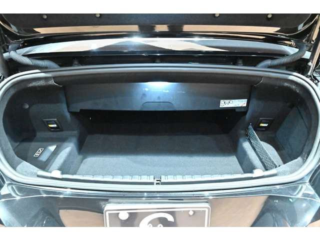 صورة مصغرة 27 لـ 2021 BMW 8 SERIES CABRIOLET