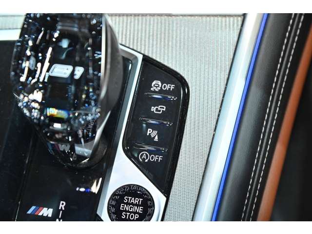 صورة مصغرة 37 لـ 2021 BMW 8 SERIES CABRIOLET