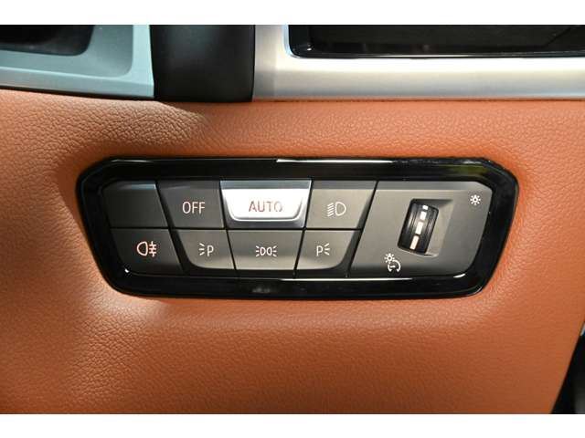 صورة مصغرة 42 لـ 2021 BMW 8 SERIES CABRIOLET
