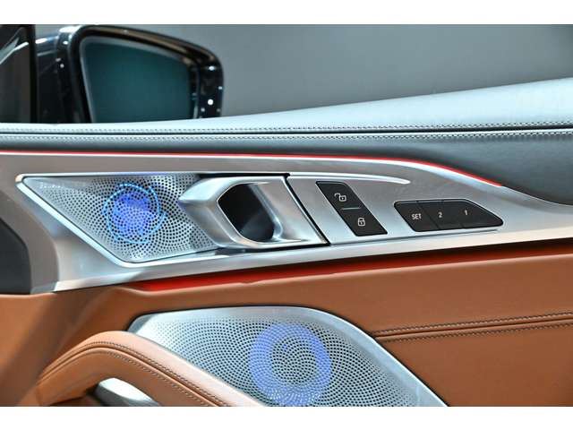 صورة مصغرة 47 لـ 2021 BMW 8 SERIES CABRIOLET