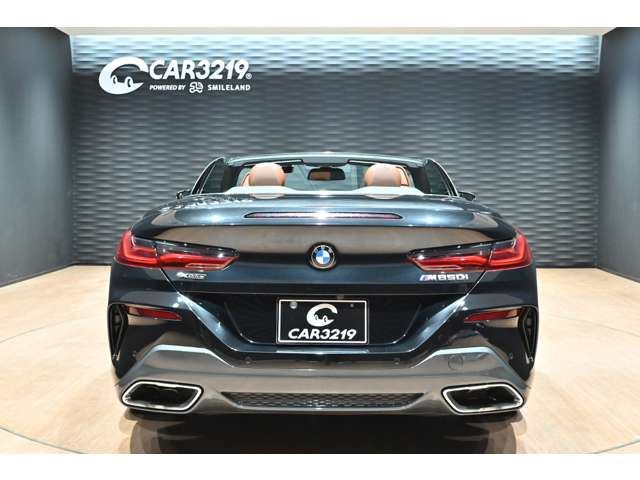 2021 BMW 8 SERIES CABRIOLET — фото 7