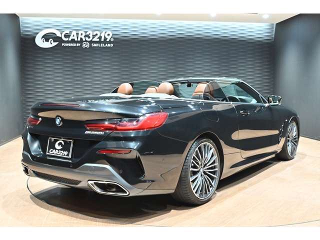 2021 BMW 8 SERIES CABRIOLET — фото 5