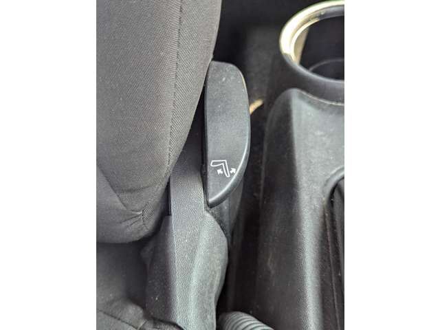 صورة مصغرة 60 لـ 2013 MINI CLUBMAN