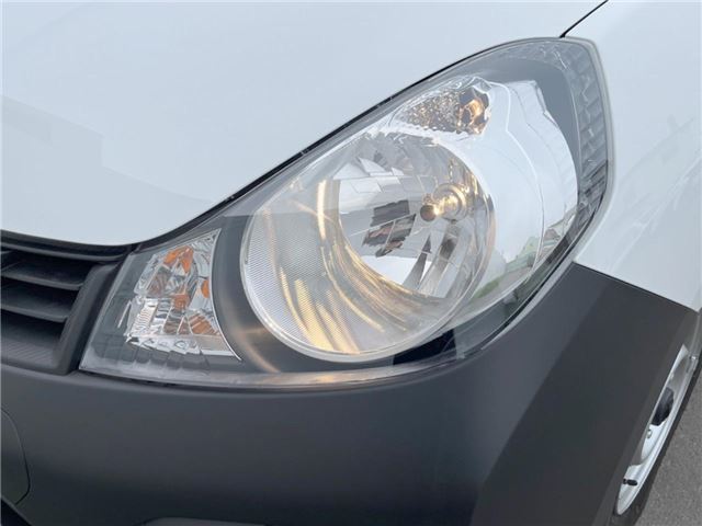 صورة مصغرة 20 لـ 2018 Nissan NV150AD