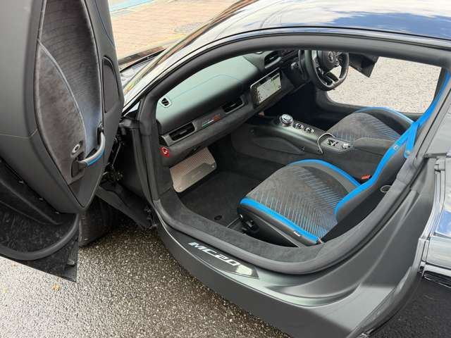 صورة مصغرة 30 لـ 2022 Maserati MC20