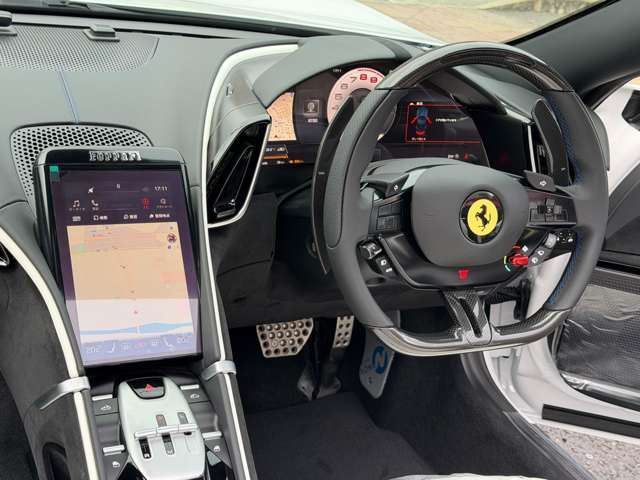 2026 Ferrari ROMA SPIDER thumbnail 3